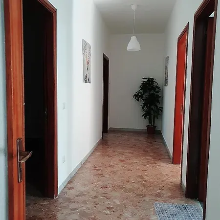 Central View *